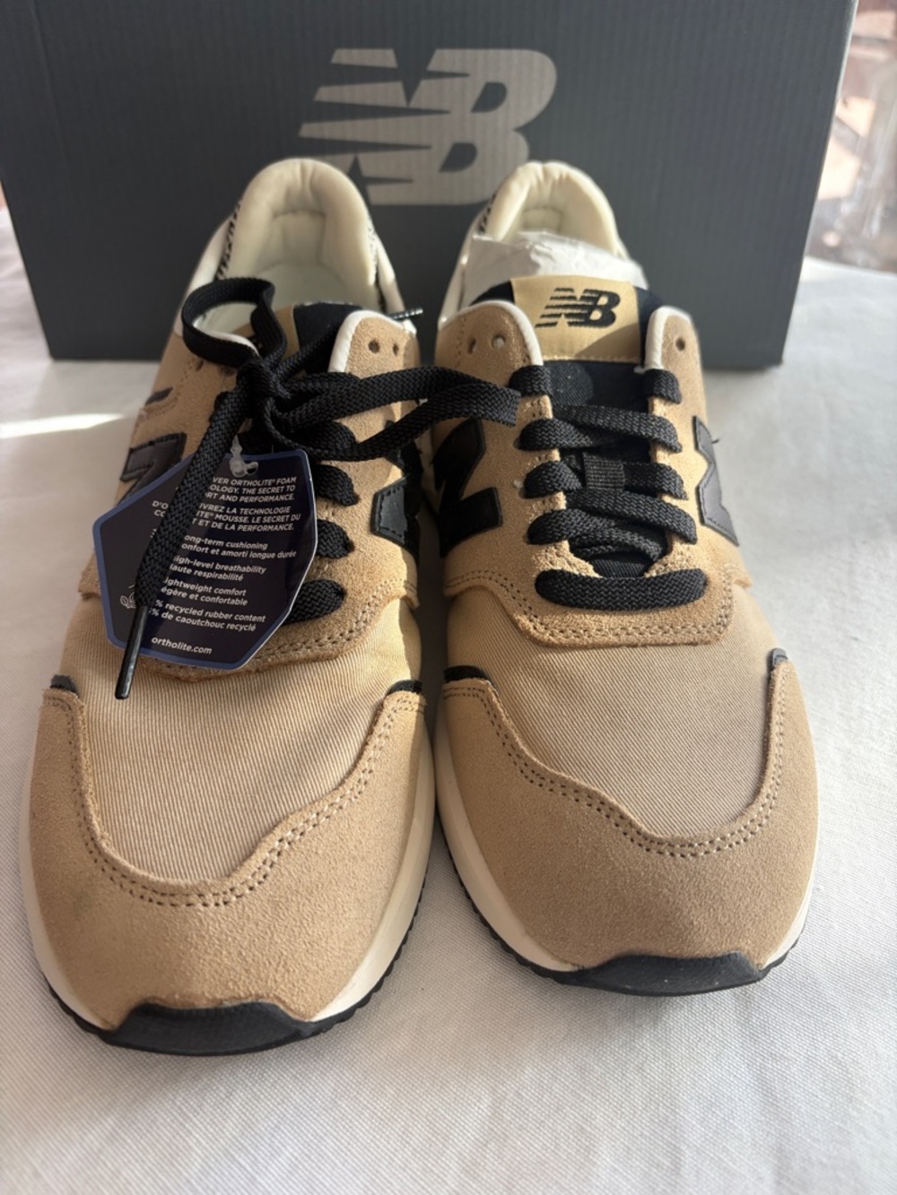 New Balance Women's Sneakers - Picture 2 of 7